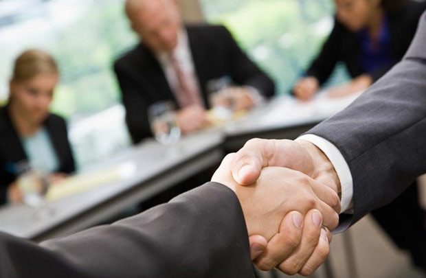 Khó khăn do liên quan đến đối tác triển khai ERP