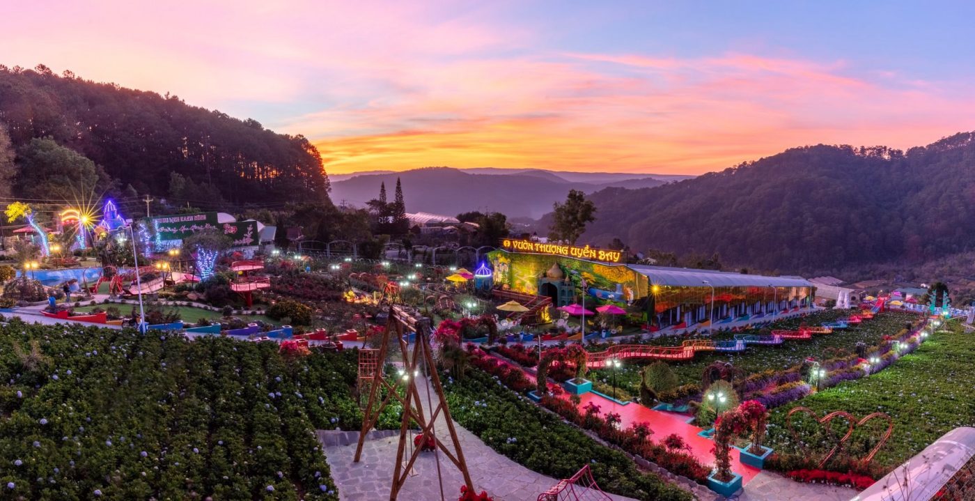 Toàn cảnh Vườn Thượng Uyển Bay
