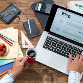 Năm 2023 có nên viết blog không? blog có kiếm tiền được không?